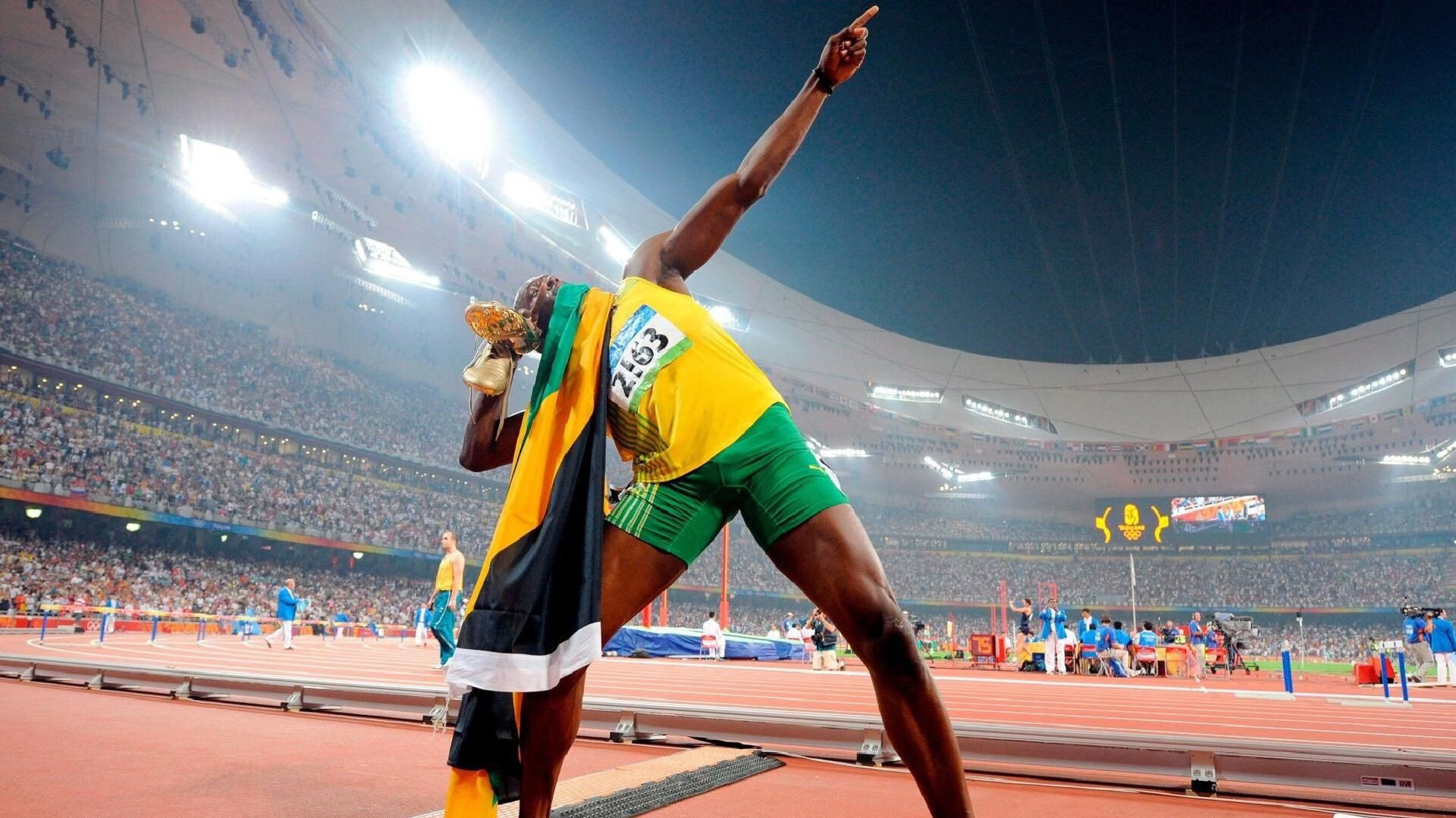 开云APP-跨界狂想，当广东队横扫快船，锡安在篮球元宇宙接管世界排名之战